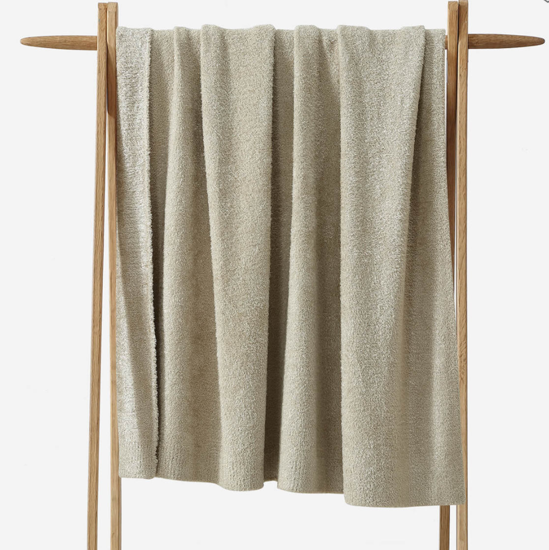 Cloud Silque Throw - Sandstone - IS